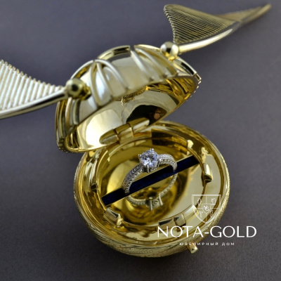 Шкатулка для помолвочного кольца Снитч Гарри Поттера из золота на заказ (Вес 340 гр.)