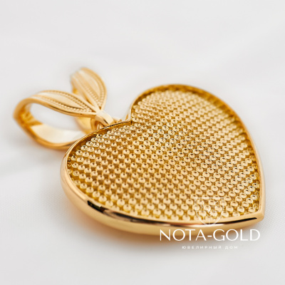 Объёмный золотой кулон-подвеска в виде сердца (Вес: 65 гр.)