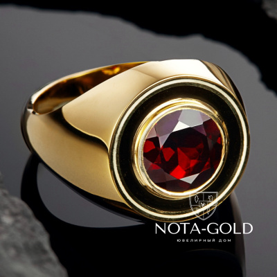 Мужское кольцо из желтого золота с круглым гранатом и черной эмалью (Вес 15 гр.)