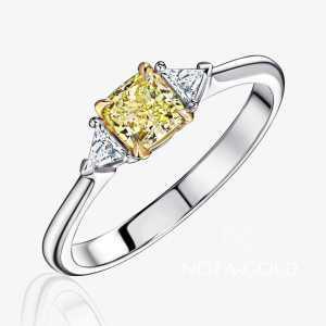 Кольцо из белого золота с желтым выращенным бриллиантом огранки Кушон (Вес 2,1 гр.)