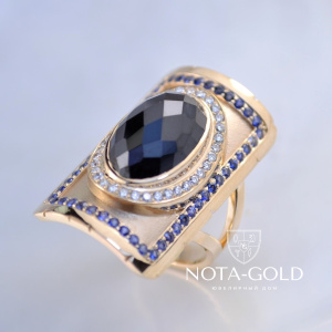 Эксклюзивное золотое женское кольцо-печатка из красного золота с бриллиантами, сапфирами и камнем Клиента (Вес: 13,5 гр.)