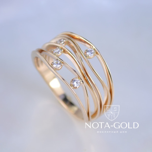 Женское кольцо в виде волн из красного золота с бриллиантами (Вес: 5 гр.)