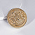 Медаль из металла с гальваническим покрытием и цветной эмалью в подарок мужчине на 50 лет с личным фамильным гербом