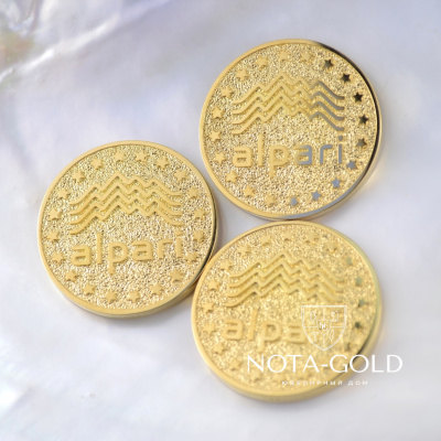 Подарочные медали из жёлтого золота к юбилею компании на заказ (Вес: 28 гр.)