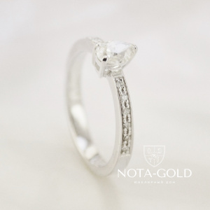 Помолвочное кольцо из белого золота с бриллиантами 0,3 карат (Вес: 4 гр.)