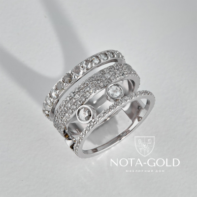 Широкое тройное кольцо из белого золота с бриллиантами (Вес 11 гр.)